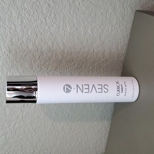 7Seven Cubica Swept Texture Spray